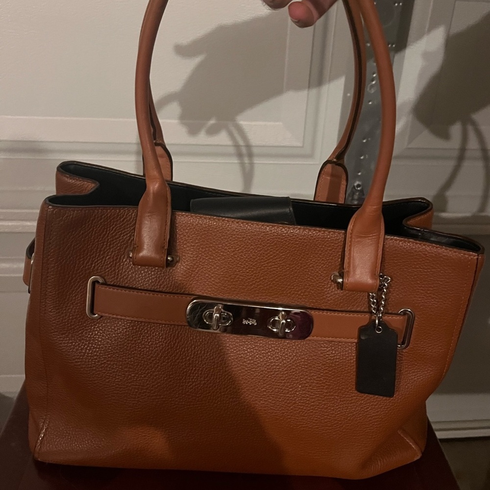 Coach Swagger Carryall & Wristlet Set